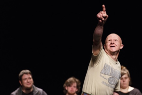 Disabled theatre by Jerôme Bel